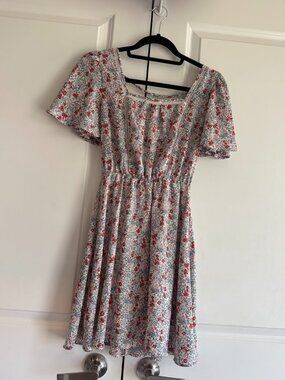 floral mini dress, open back